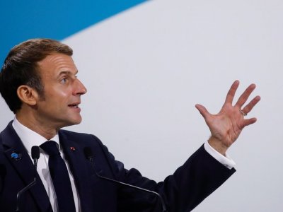 La fine di un’era. Macron chiede sacrifici