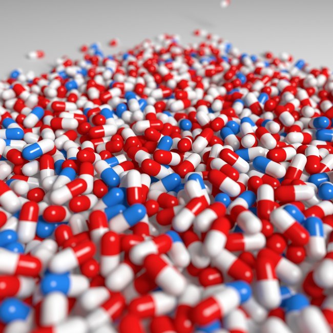 Oltre 3,5 milioni di anziani assumono 10 farmaci al giorno
